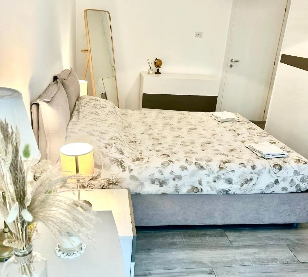 Giuseppe&Carolina Citylife Lux Appartment Fiera Milano Daire